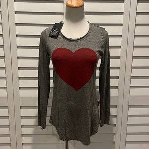 Chaser NWT Heart Long Sleeve Tee, super soft!
